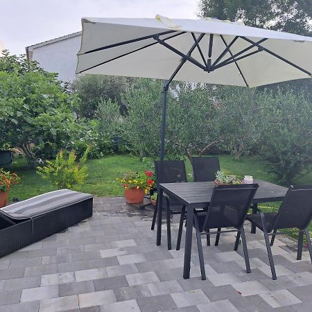 Apartment Noa'S Garden Bibinje Ngoại thất bức ảnh